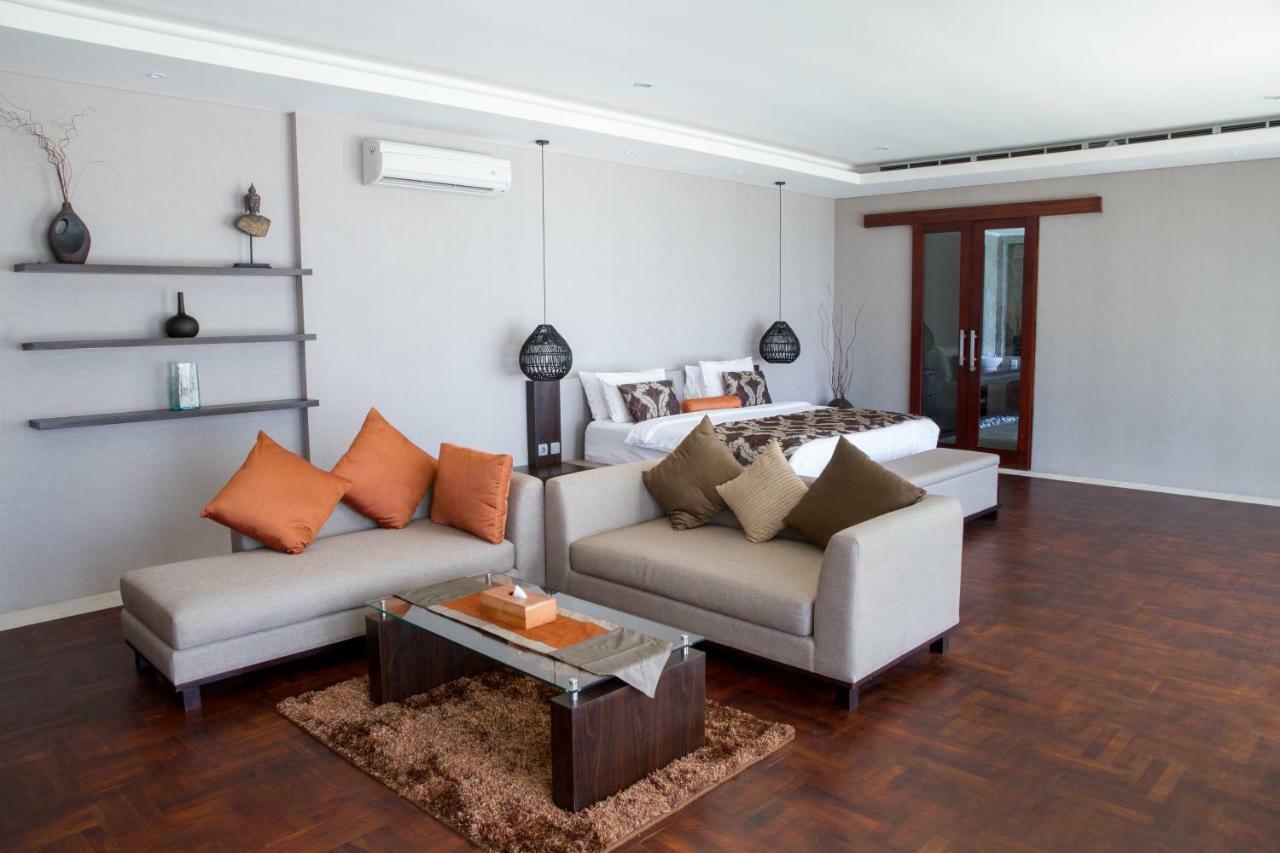 de 1000 m² con 5 habitación/es y 5 baño/s de uso privado, en Playa Uluwatu Exterior foto