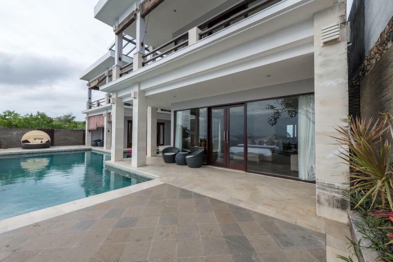 de 1000 m² con 5 habitación/es y 5 baño/s de uso privado, en Playa Uluwatu Exterior foto